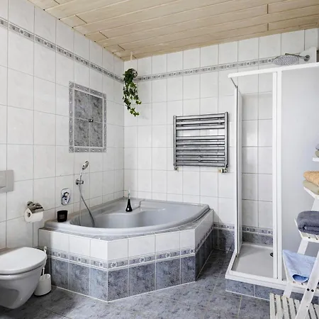 بيت للعطل Familienhaus Mit Riesigem Garten Jessen