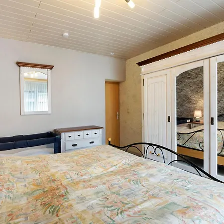 بيت للعطل Familienhaus Mit Riesigem Garten *
