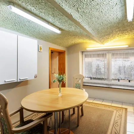 Familienhaus Mit Riesigem Garten بيت للعطل