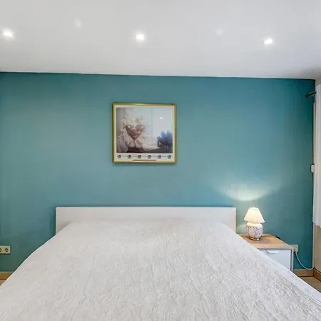Familienhaus Mit Riesigem Garten بيت للعطل *